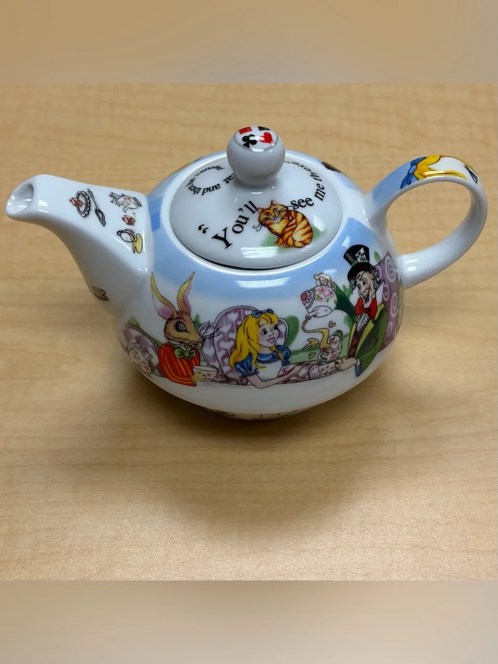 Paul Cardew Alice in Wonderland Tea For One Set Teapot & Cup Cardew Design